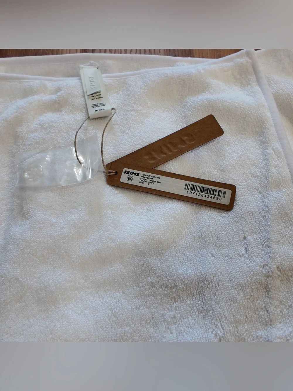SKIMS Terry Cover Ups MINI WRAP SKIRT | Snow | M | NWT 🏷️